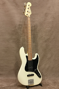 Fender Deluxe Active JB OWH